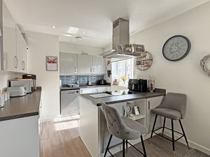 Photo 18- click for photo gallery